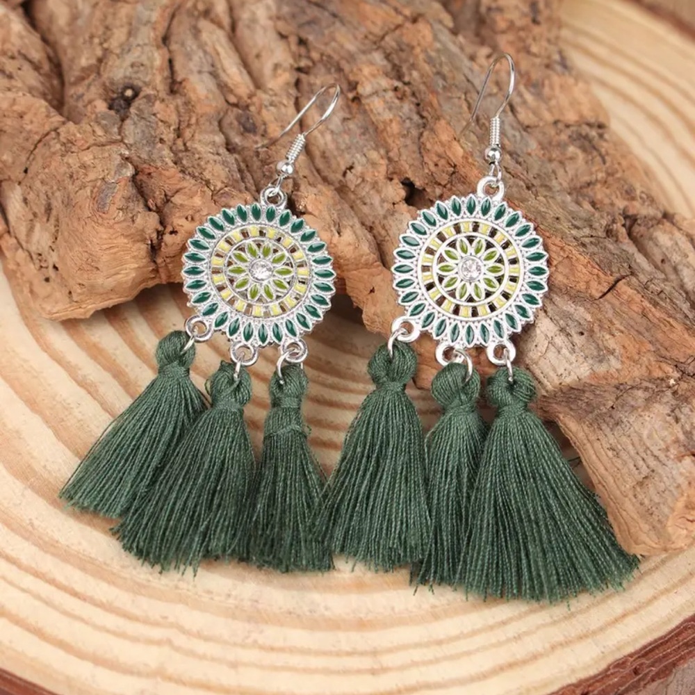 NEW| 3pairs Boho Flower Fringe Pendant Earrings - Picture 2 of 6